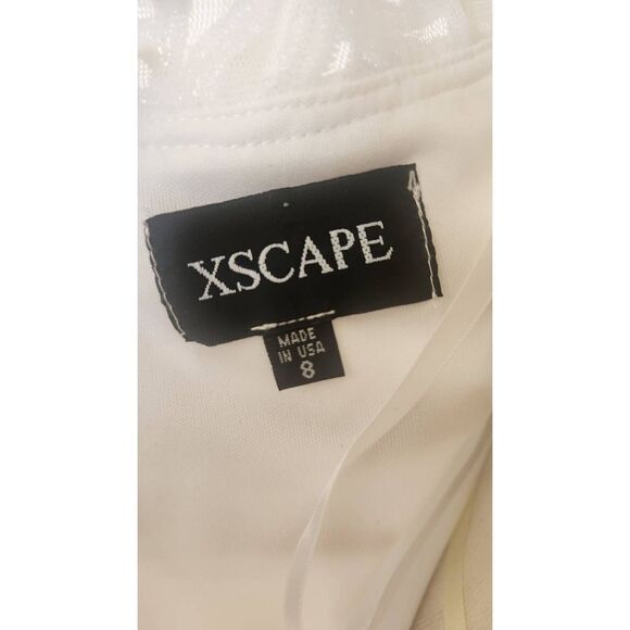 Xscape White Jersey,  Chiffon and Lace Empire Waist Gown with side Draped Oversk - Picture 10 of 11